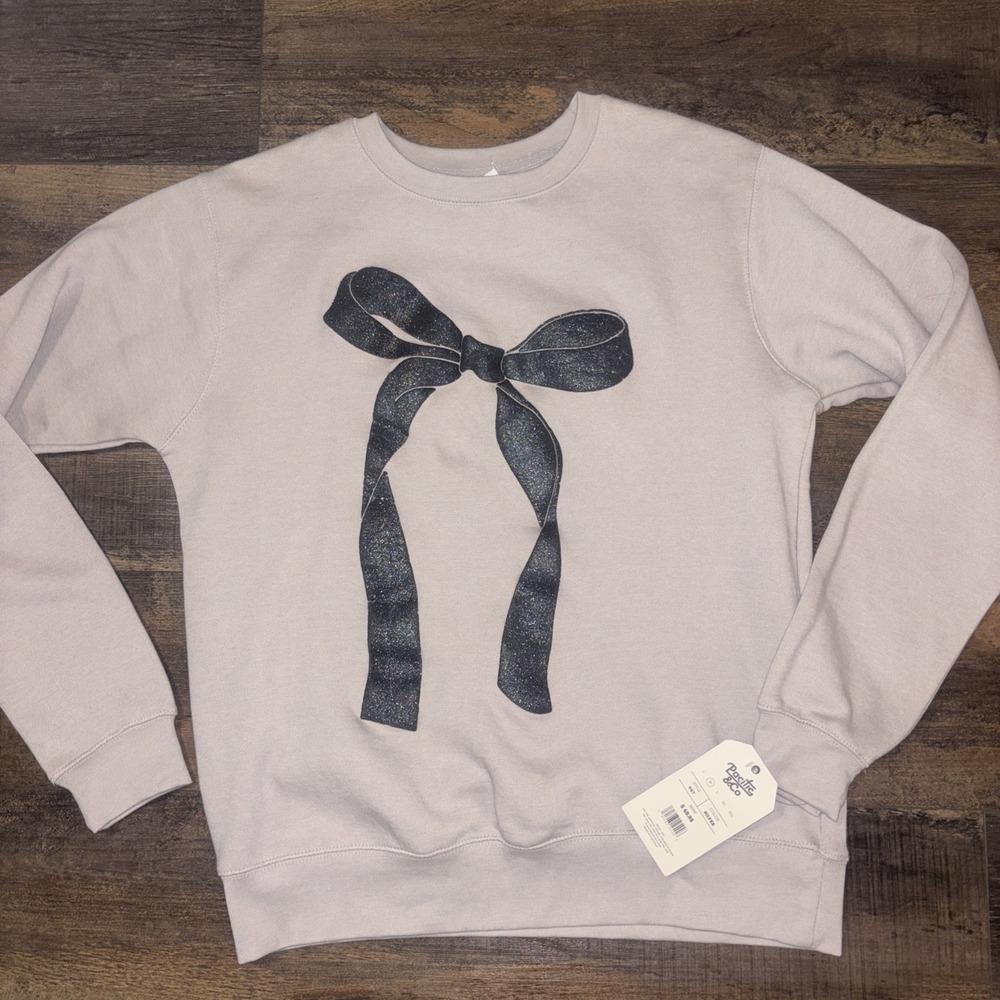 Pacific & Co Bow Sweatshirt Medium Sparkles Graphic  NWT